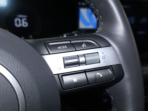 Used 2024 Hyundai Kona SEL image 19