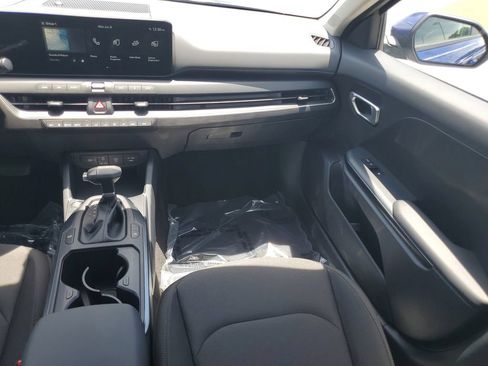 New 2026 Kia K4 FWD image 25
