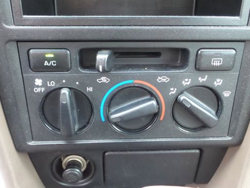 Used 1998 Toyota Camry LE image 33