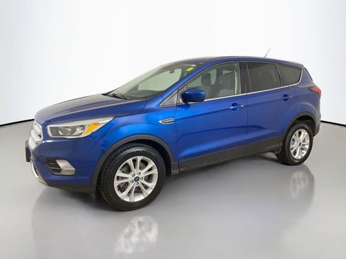 Used 2019 Ford Escape SE image 4
