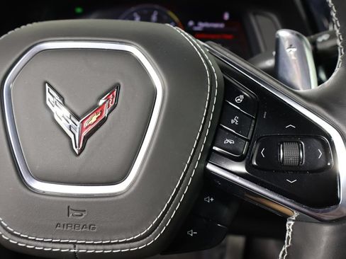 Used 2025 Chevrolet Corvette Stingray Preferred Cpe w/ Stealth Interior Trim Package RWD image 10