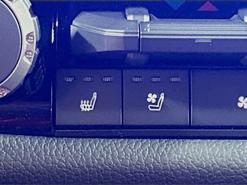 New 2026 Toyota Tundra Limited w/ Power Package image 17