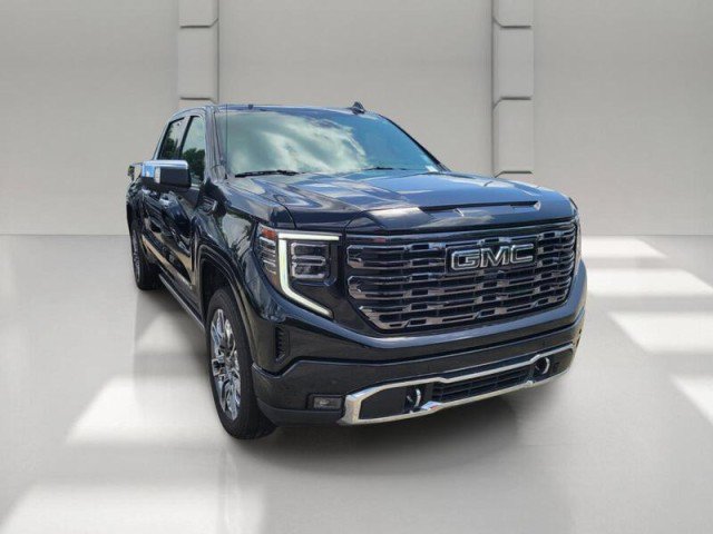 Used 2025 GMC Sierra 1500 Denali Ultimate AWD/4WD image 3