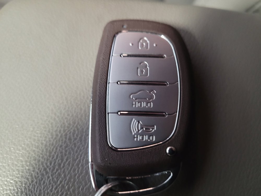 Used 2020 Hyundai Elantra Value Edition FWD image 32
