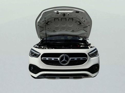Used 2023 Mercedes-Benz GLA 250 w/ Premium Package image 58