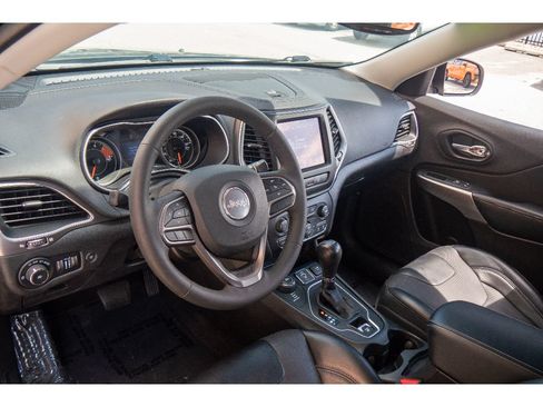 Used 2022 Jeep Cherokee Latitude Lux AWD/4WD image 12
