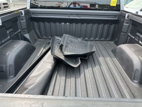 Used 2021 GMC Sierra 1500 Elevation w/ Driver Alert Package I image 10