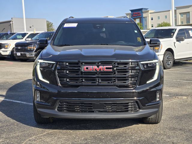 Used 2025 GMC Acadia Elevation w/ Elevation Premium Package FWD image 2