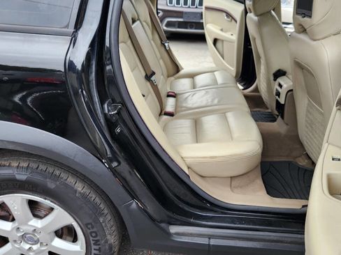 Used 2008 Volvo XC70 3.2 image 31