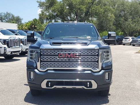 Used 2020 GMC Sierra 3500 Denali w/ Denali Ultimate Package AWD/4WD image 2