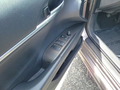 Used 2024 Toyota Camry SE FWD image 14