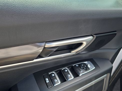 Certified 2025 Kia Telluride S image 20