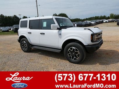 New 2026 Ford Bronco Outer Banks