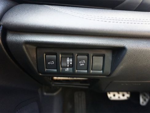 Used 2022 Subaru Outback Wilderness w/ Wilderness Package image 5