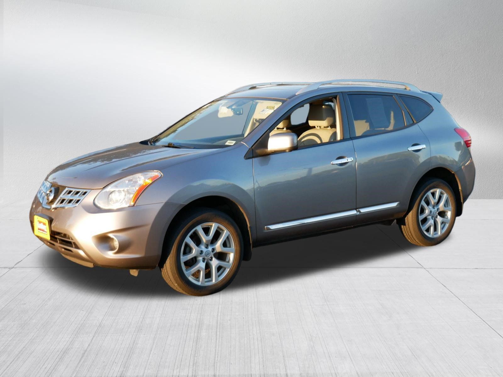Used 2013 Nissan Rogue SL AWD/4WD image 3