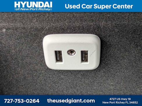 Used 2018 Cadillac XT5 FWD w/ LPO, Wheel Lock Package image 26