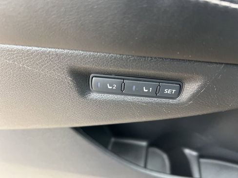 Used 2015 Nissan Murano Platinum w/ Platinum Technology Package AWD/4WD image 53