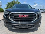 Used 2021 GMC Terrain SLE w/ Driver Convenience Package image 4