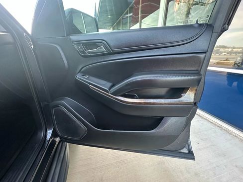 Used 2016 Chevrolet Tahoe LS image 34