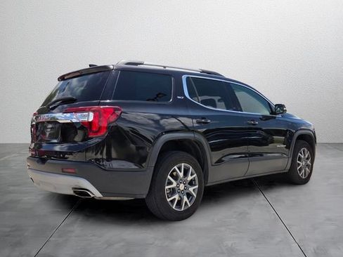 Used 2023 GMC Acadia SLT AWD/4WD image 4