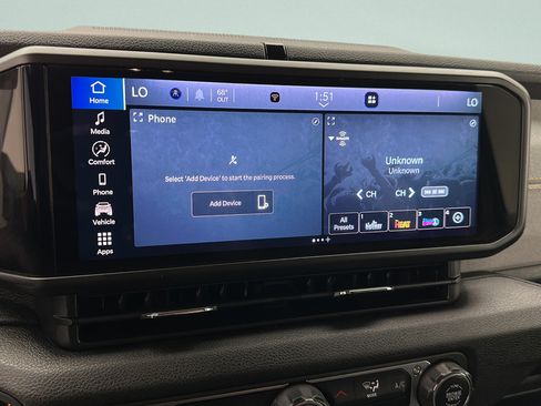 Used 2024 Jeep Wrangler Unlimited AWD/4WD image 20