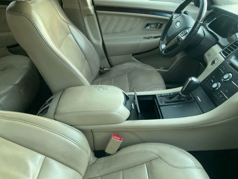 Used 2015 Ford Taurus Limited image 4