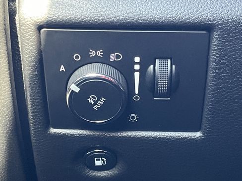 Used 2020 Jeep Grand Cherokee Trailhawk image 16