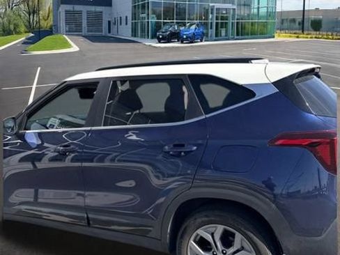 Used 2024 Kia Seltos S FWD image 8