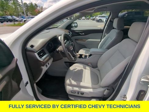Used 2023 GMC Acadia SLE w/ Driver Convenience Package FWD image 23