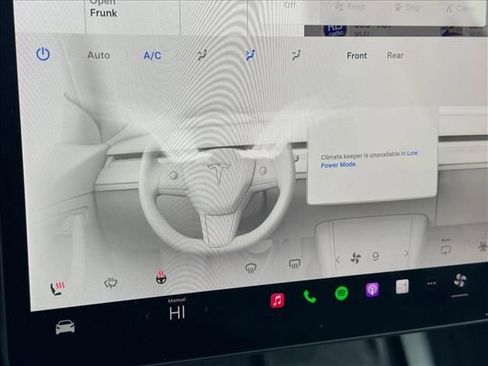 Used 2022 Tesla Model Y Long Range image 25