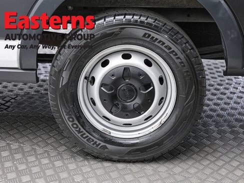 Used 2018 Ford Transit 250 148 Low Roof RWD image 8