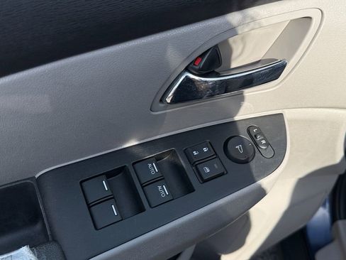 Used 2014 Honda Odyssey EX-L image 9