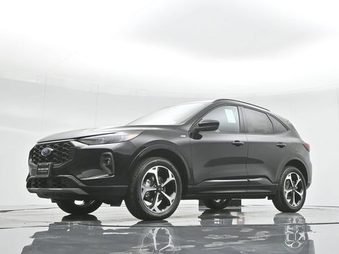 Used 2024 Ford Escape ST-Line Elite image 45