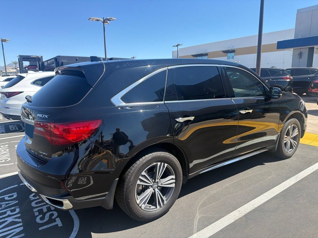 Used 2018 Acura MDX SH-AWD image 5