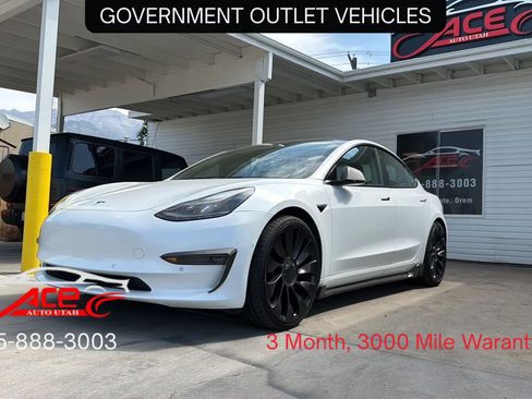 Used 2022 Tesla Model 3 Performance AWD/4WD image 1