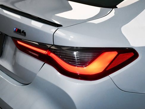 Used 2023 BMW M4 xDrive Competition image 93