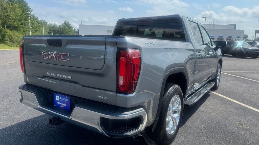 Used 2020 GMC Sierra 1500 SLT w/ SLT Premium Plus Package AWD/4WD image 7