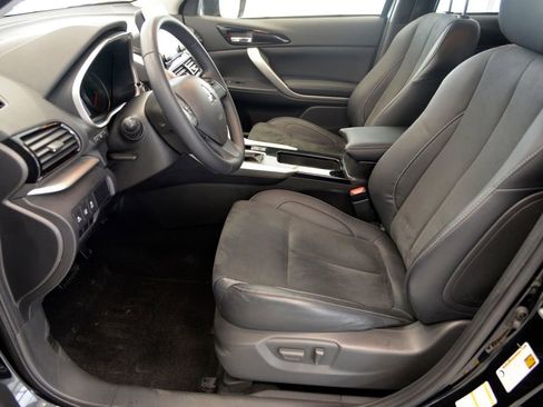 Used 2023 Mitsubishi Eclipse Cross SE image 15