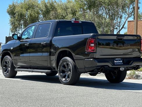 Used 2026 RAM 1500 Express AWD/4WD image 6