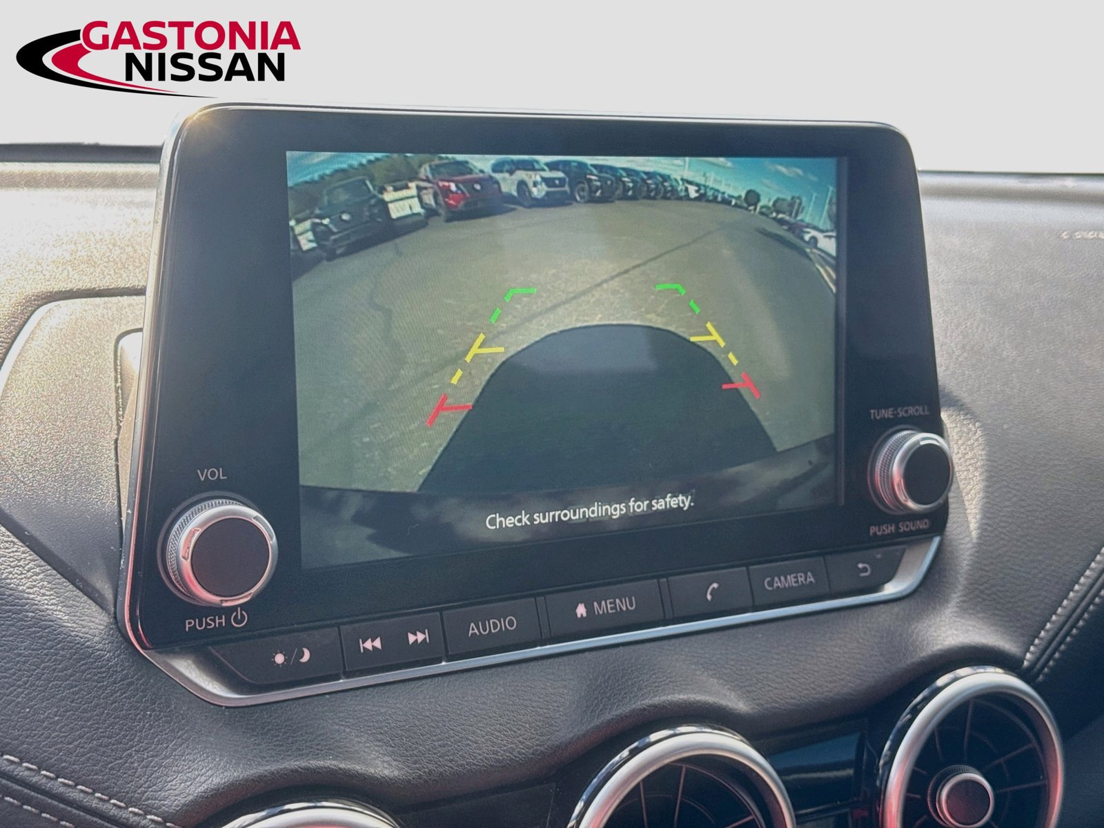 Used 2025 Nissan Sentra SV w/ All-Weather Package FWD image 17