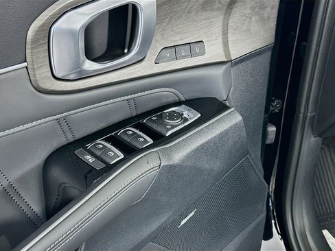 New 2025 Kia Sorento SX Prestige image 8