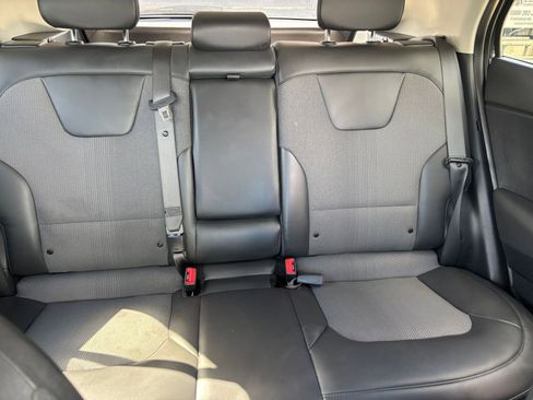 Used 2023 Kia Niro Wind w/ Wind Preserve Package image 35