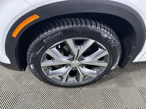 Used 2022 Hyundai Palisade SEL w/ 8P Bench Seat Package FWD image 10