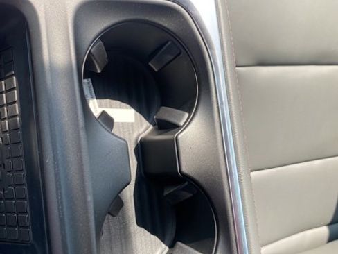 New 2025 Ford Expedition Active image 34