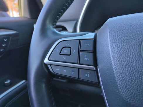 Used 2022 Toyota Highlander Limited image 18