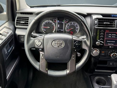 Used 2024 Toyota 4Runner TRD Off-Road AWD/4WD image 14