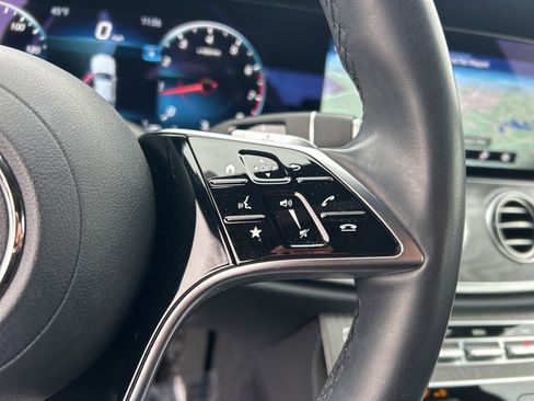 Used 2021 Mercedes-Benz E 350 Sedan image 9