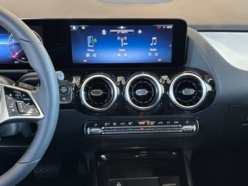 Certified 2026 Mercedes-Benz GLA 250 image 22