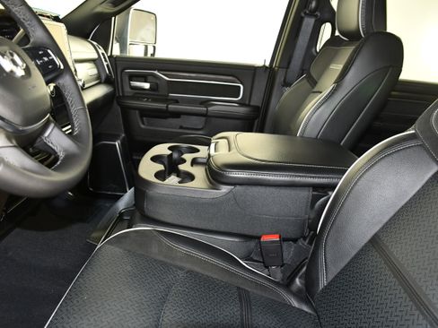 Used 2026 RAM 2500 Laramie image 42