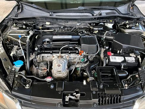 Used 2015 Honda Accord LX image 26